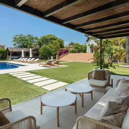 Magnificent With Mediterranean Architecture Villa *