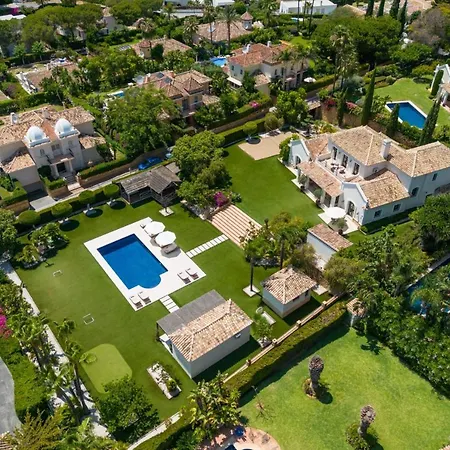 Magnificent With Mediterranean Architecture Villa Estepona