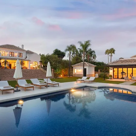 Magnificent With Mediterranean Architecture Villa Estepona